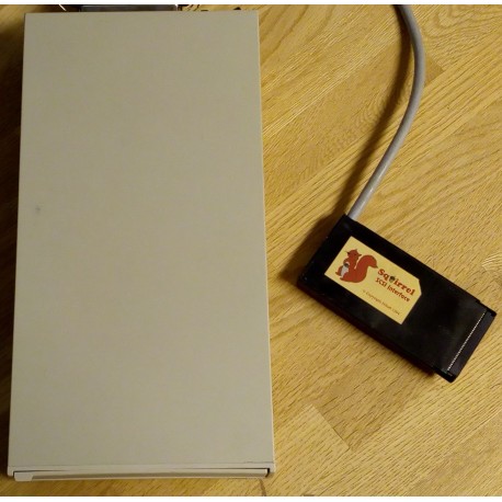 Squirrel SCSI Adapter med CD-ROM til Amiga 600 og 1200