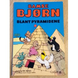 Bamse Bjørn blant pyramidene