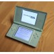 Nintendo DS Lite spillkonsoll med strømforsyning