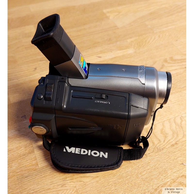 Medion Digital Camcorder - Modell MD 9035n - MiniDV - Videokamera - O'Briens Vintage