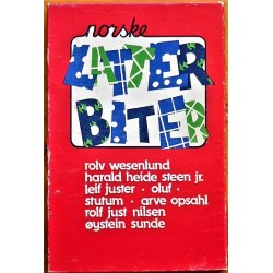 Norske Latterbiter- 4 X kassett i eske