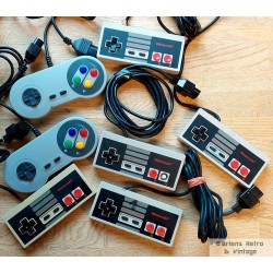 Nintendo NES - Rotelot - En samling håndkontroller - Defekt