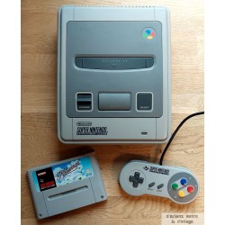 Super Nintendo - SNES - Spillkonsoll med Pilotwings - SCN