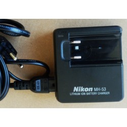Batterilader- Nikon MH- 53