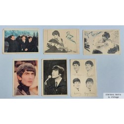 6 x gamle samlerkort med Beatles selges samlet