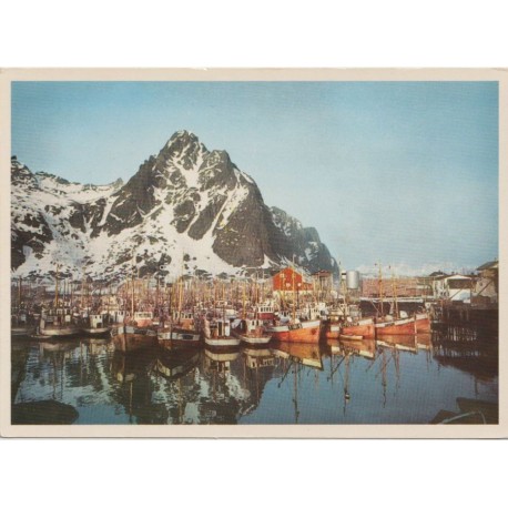 Svolvær - Fiskeflåten i havn - Nordland - Postkort
