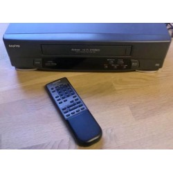 Sanyo - VHR-756EX - VHS - Videospiller med fjernkontroll